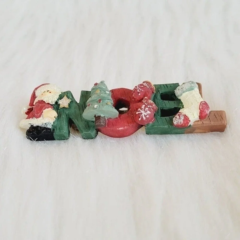 Vintage Noel Santa Claus Christmas Tree Stocking Brooch Pin 2.75
